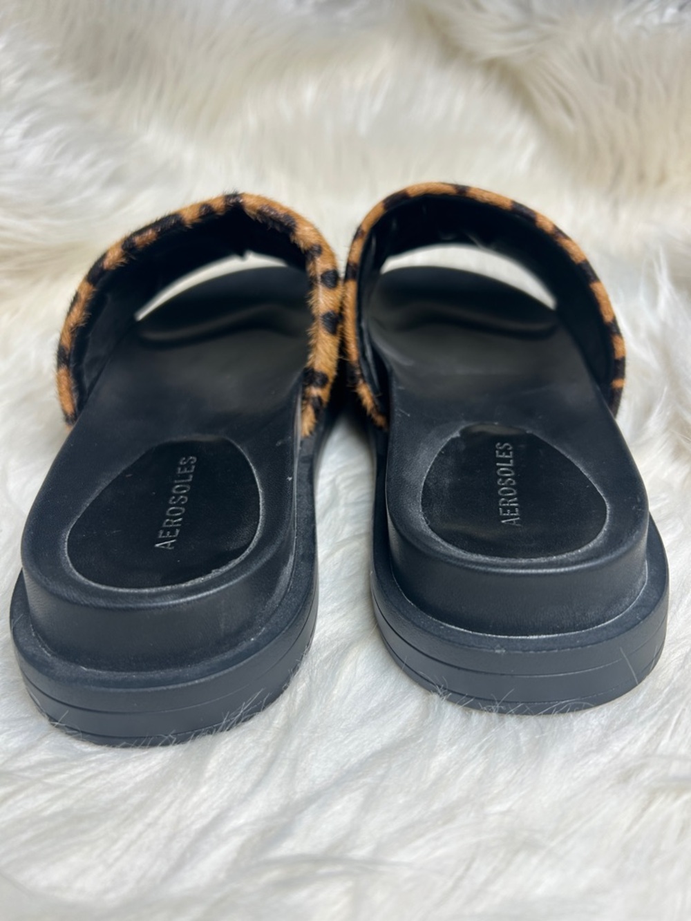 AEROSOLES Leopard Print Calf Hair Slide Sandals Women's Size 9 - Picture 3 of 12